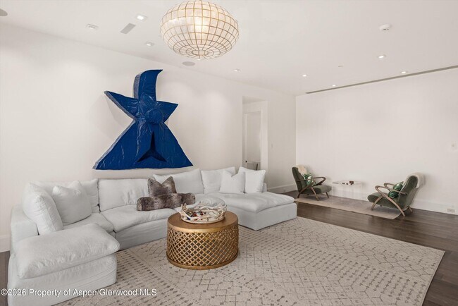 Building Photo - 191 Skimming Ln