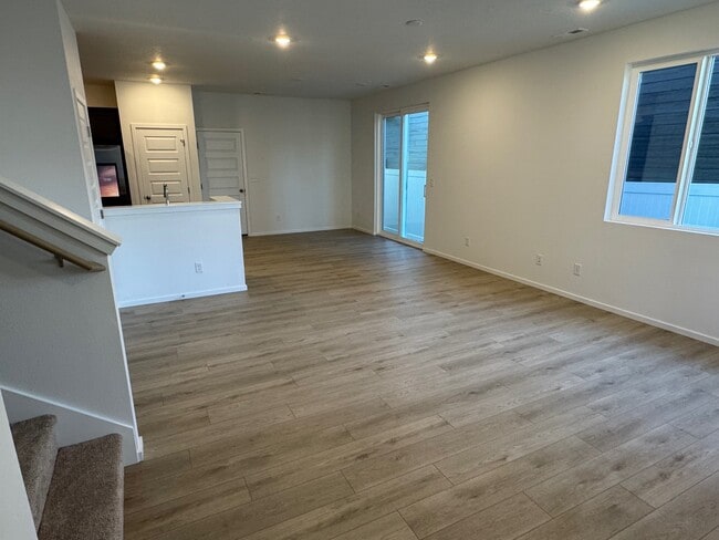 Building Photo - 24884 E Snowy Owl Lp