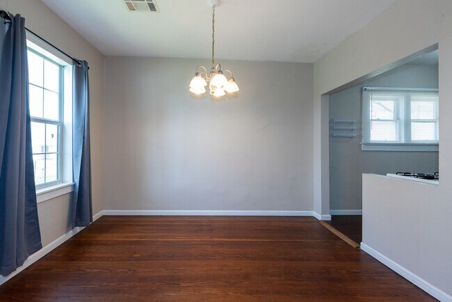 Building Photo - SECTION 8 WELCOME - NEWLY RESTORED - 2 BEDROOM - HARDWOOD FLOORS