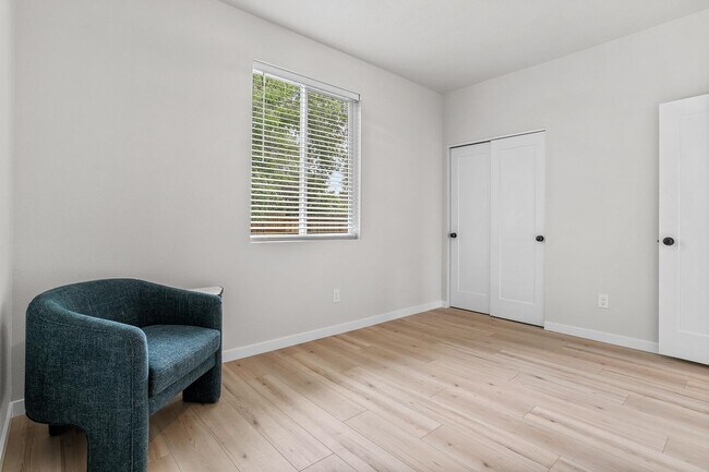 Building Photo - $2,500 - 3 Bed / 2 Bath Brand New Construc...