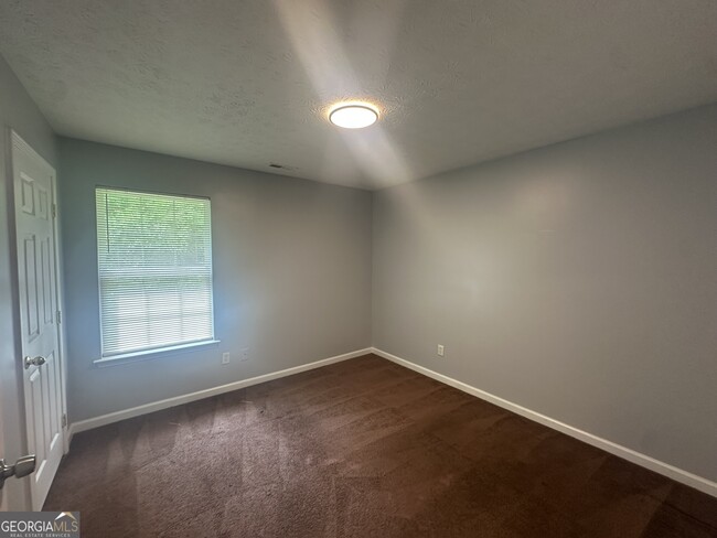 Building Photo - 2877 Partin Pl