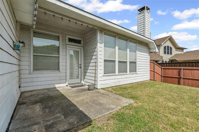 Building Photo - 807 Cheyenne Dr