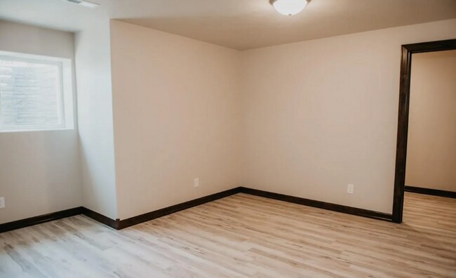 Building Photo - Discover Your Dream Home: Inviting Open Floor Plan, Spacious Living, and Stylish Finishes Awaits ...