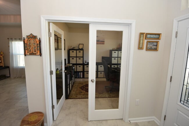 Building Photo - 143 Wood Stork Ln
