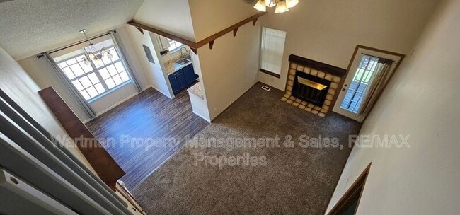 Building Photo - 2039 Palm Dr