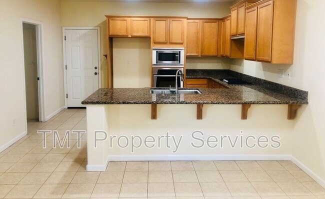 Building Photo - 2362 Dunsley Cir