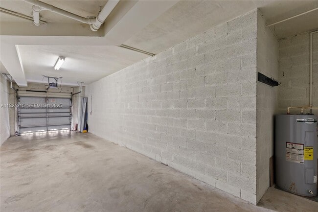 Building Photo - 1309 Belmont Pl