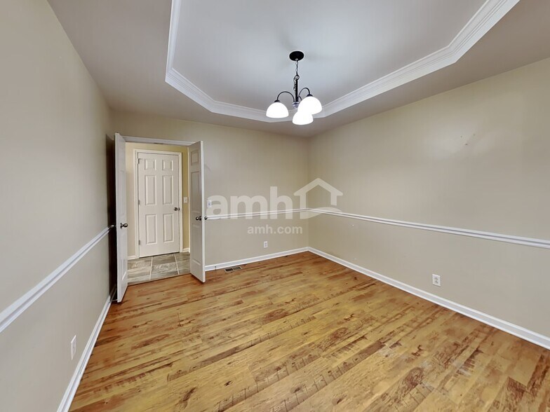 Building Photo - 7821 Farmington Pl