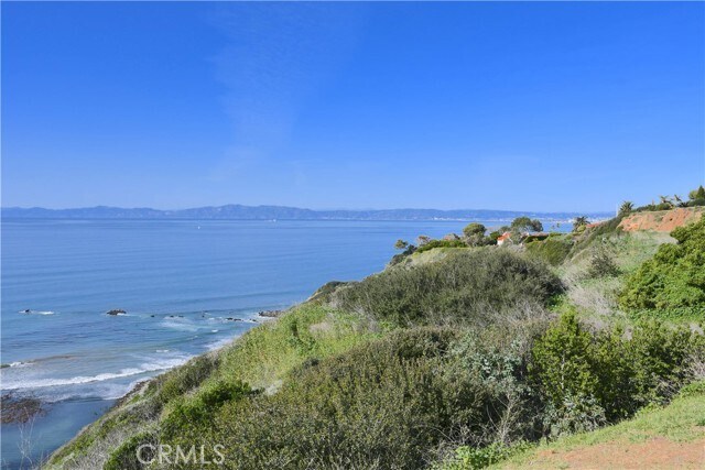 Building Photo - 2120 Palos Verdes Dr W