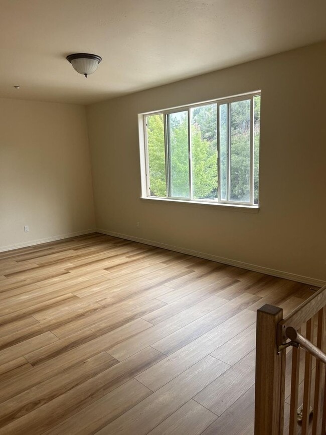 Building Photo - 3150 Quasar St