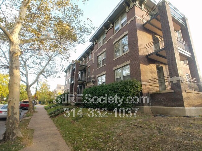 Building Photo - 2606 Louisiana Ave