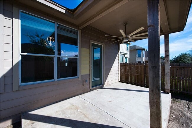 Building Photo - 141 Kype Cove