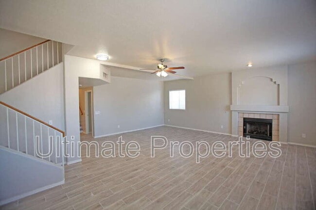 Building Photo - 8537 W Windsor Dr