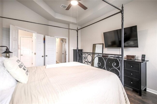 Building Photo - 18003 Pomelo Ln