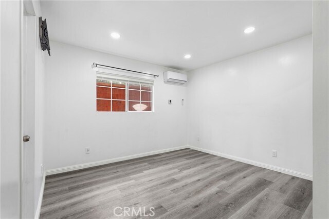 Building Photo - 13880 Lexicon Ave