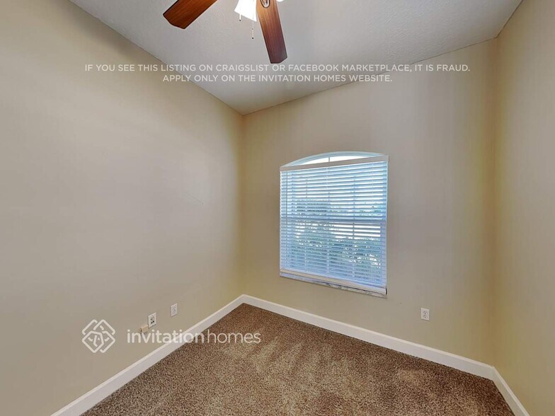 Building Photo - 11102 Hyacinth Pl