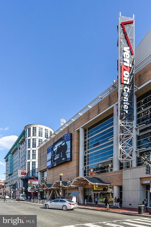 Building Photo - 777 7th St NW