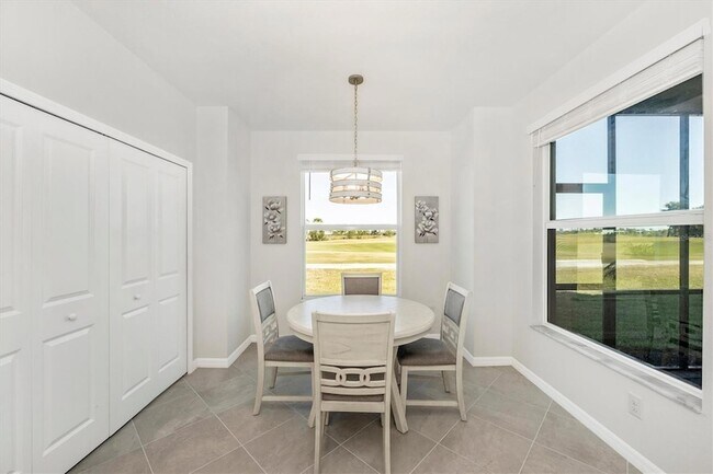 Building Photo - 12550 Galapagos Ct