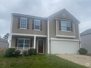 Building Photo - Large Four Bedroom Home In North Charlotte