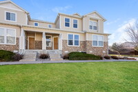 Building Photo - $1,895 - 2 Bed, 2.5 Bath Townhome in Color...