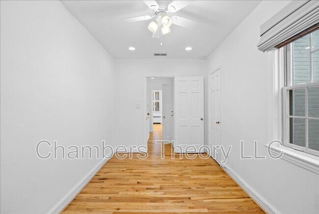 Building Photo - 1343 28th St NW