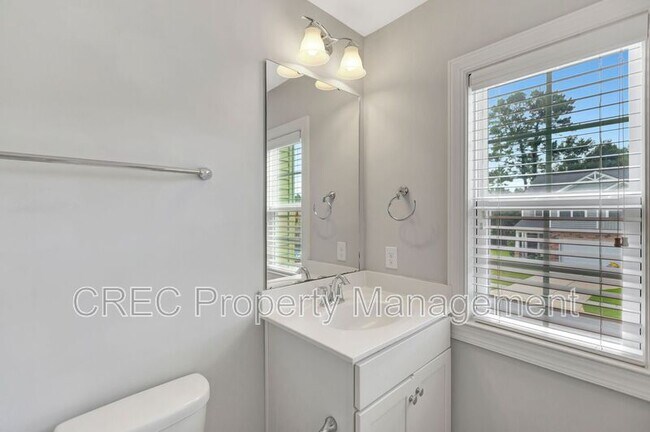 Building Photo - 1190 Triple Crown Ct