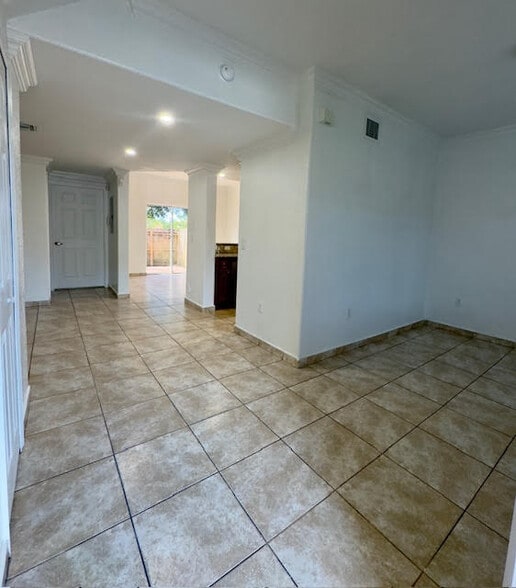 Building Photo - 7250 NW 174th Ter