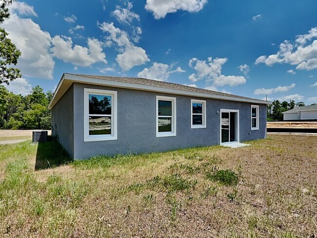 Building Photo - 15278 SW 65 Av Rd