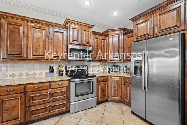 Building Photo - 1048 Tarah Knolls Cir