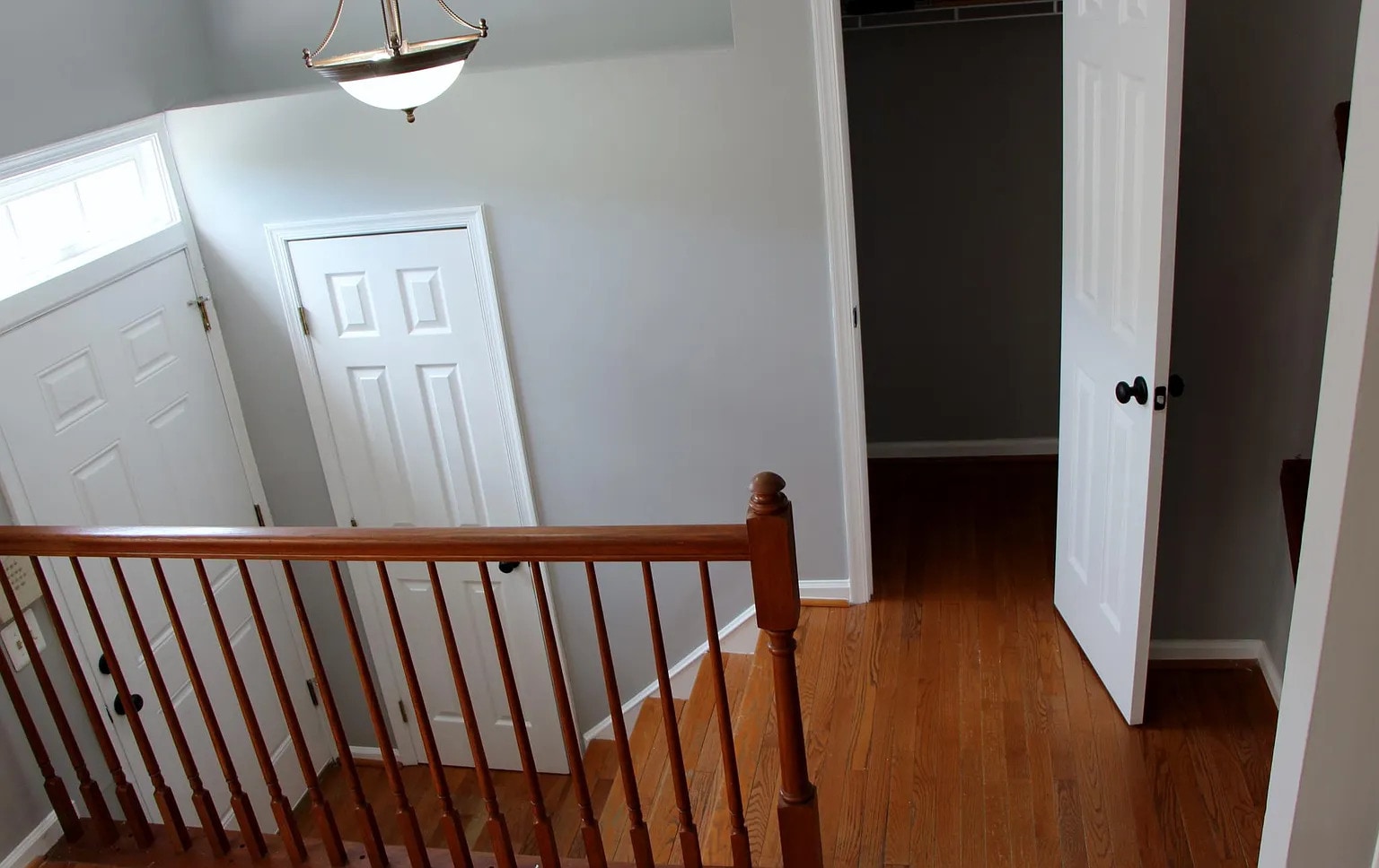 Building Photo - 445 Woodhill Dr