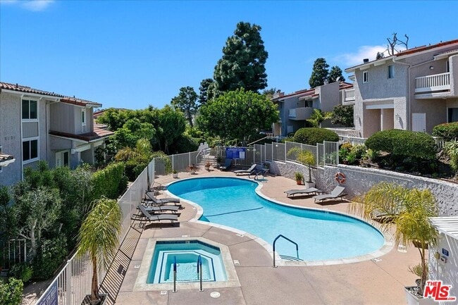 Building Photo - 28242 Rey De Copas Ln