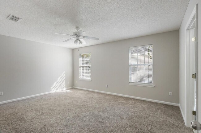 Building Photo - 5079 Mint Hill Ct