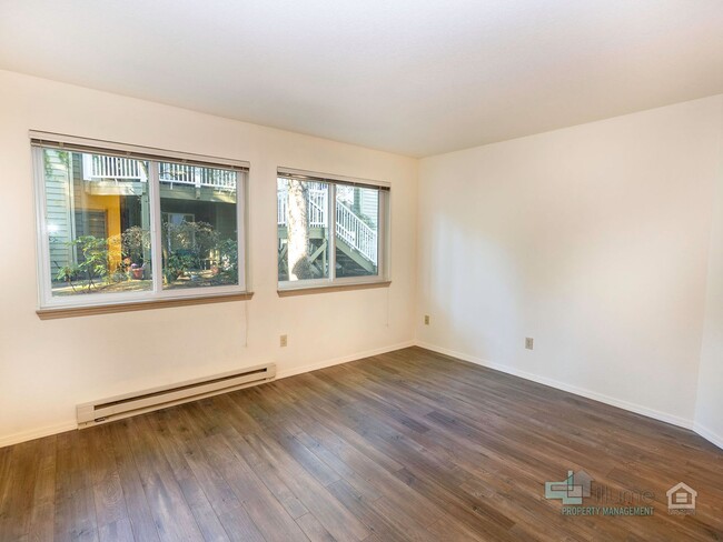 Building Photo - Charming 2 bedroom, 2 bathroom condo locat...