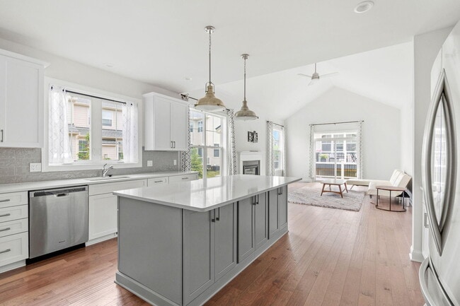 Building Photo - 3093 N Spurway Dr