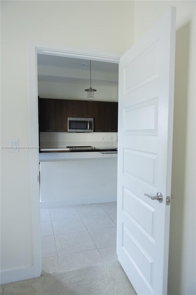 Building Photo - 8039 NW 104th Ave