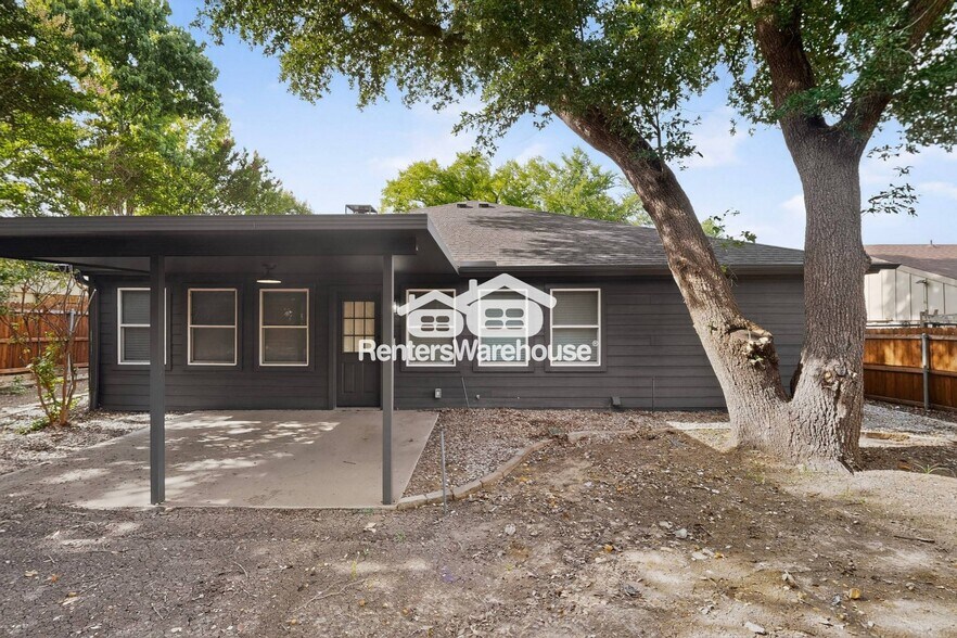 Building Photo - 1408 Seely St
