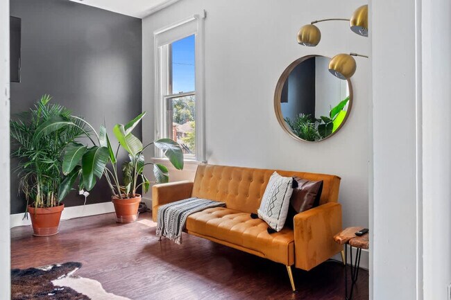 Building Photo - 241 W Water St