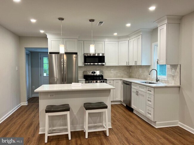 Building Photo - 34 Hornets Nest Ln