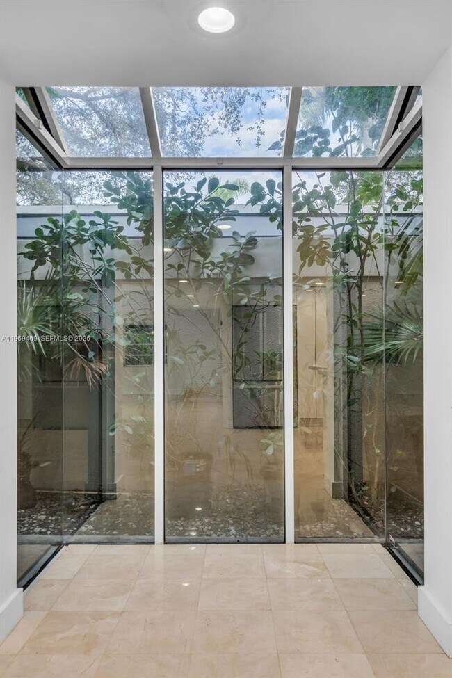 Building Photo - 1769 Wa Kee Na Dr