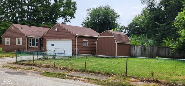 Building Photo - 2286 W Kessler Blvd N Dr