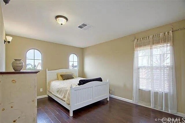 Building Photo - 32849 Northshire Cir