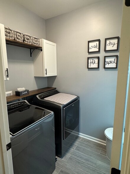 Building Photo - 206 Tuscany Ct