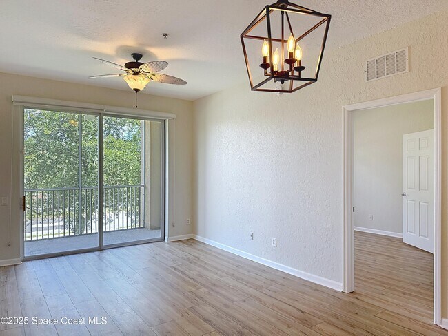 Building Photo - 3848 Lexmark Ln