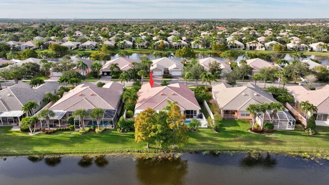 Building Photo - 11361 SW Pembroke Dr