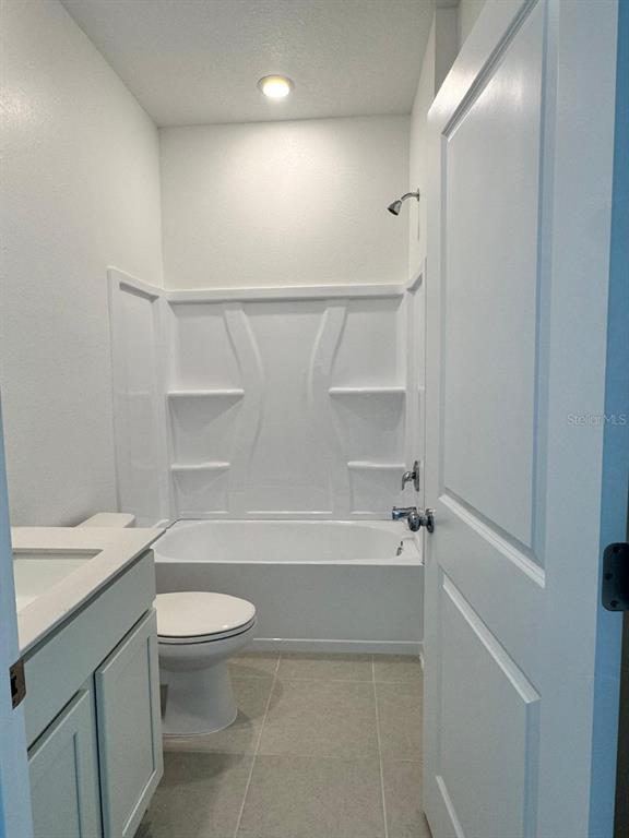 Building Photo - 5201 Green Belt Dr