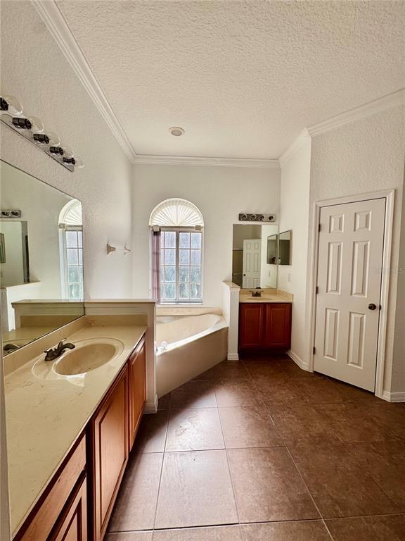 Building Photo - 449 Bay Leaf Dr