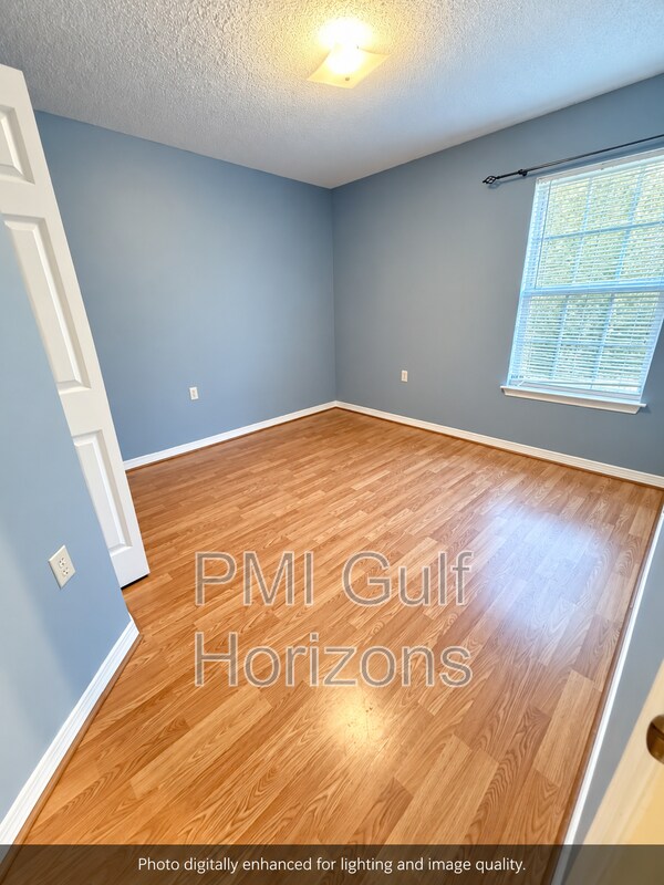 Building Photo - 1310 Sunrunner Pl
