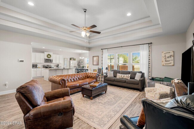 Building Photo - 317 Highbrook Rd