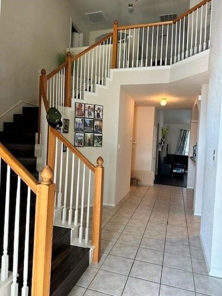 Building Photo - 8113 Spring Peaks Dr