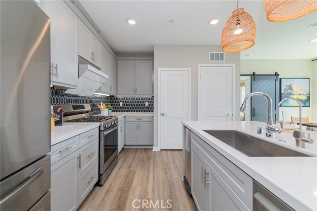 Building Photo - 209 Niebla Ln